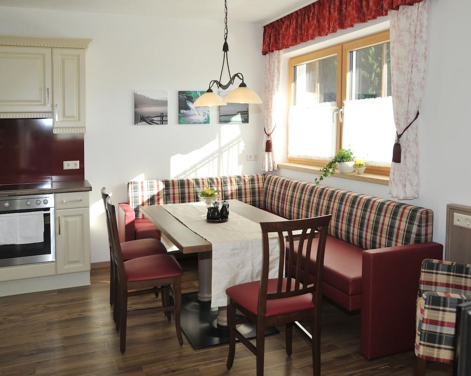 Landhaus Katharina Ramsau am Dachstein Habitación foto
